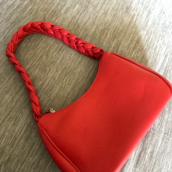 Red Hobo Style Bag - Picture 8 of 9
